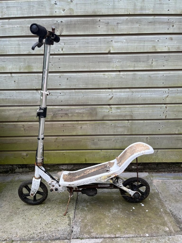 SpaceScooter wit zoekt een speelkameraadje, Fietsen en Brommers, Steps, Ophalen, Gebruikt, Gewone step, Spacescooter