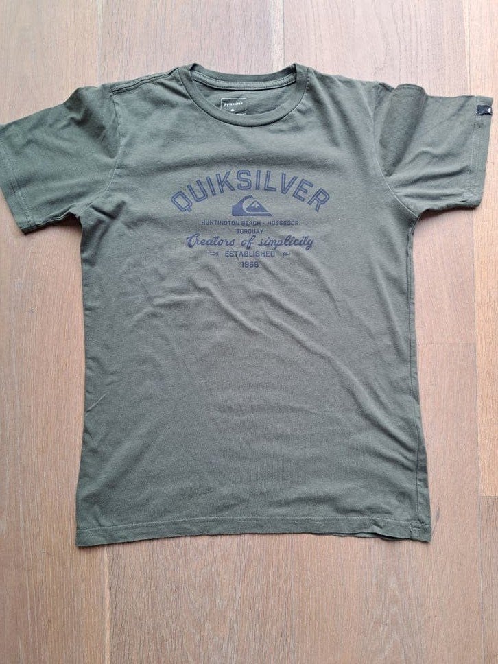 Groen Quiksilver T-shirt - Maat 12 jaar, Gebruikt, Quiksilver, Ophalen of Verzenden, Shirt of Longsleeve