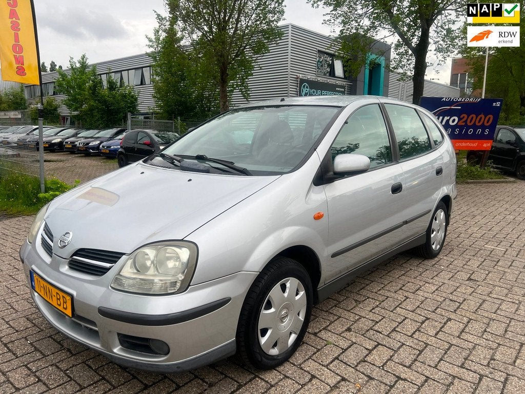 Nissan Almera Tino 1.8 Visia - AIRCO - NIEUWE JAAR APK !, 4 cilinders, Automatische klimaatregeling, Almera Tino, 116 pk