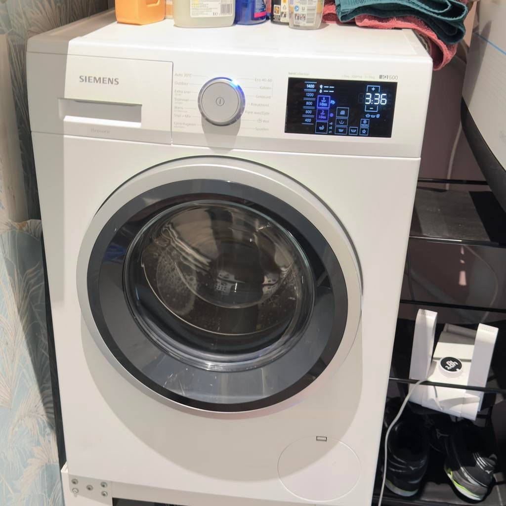 Siemens iQ500 Wasmachine (9kg) –i-Dos & SpeedPack WM14UP70NL, Ophalen, Minder dan 85 cm, Zo goed als nieuw, 1200 tot 1600 toeren
