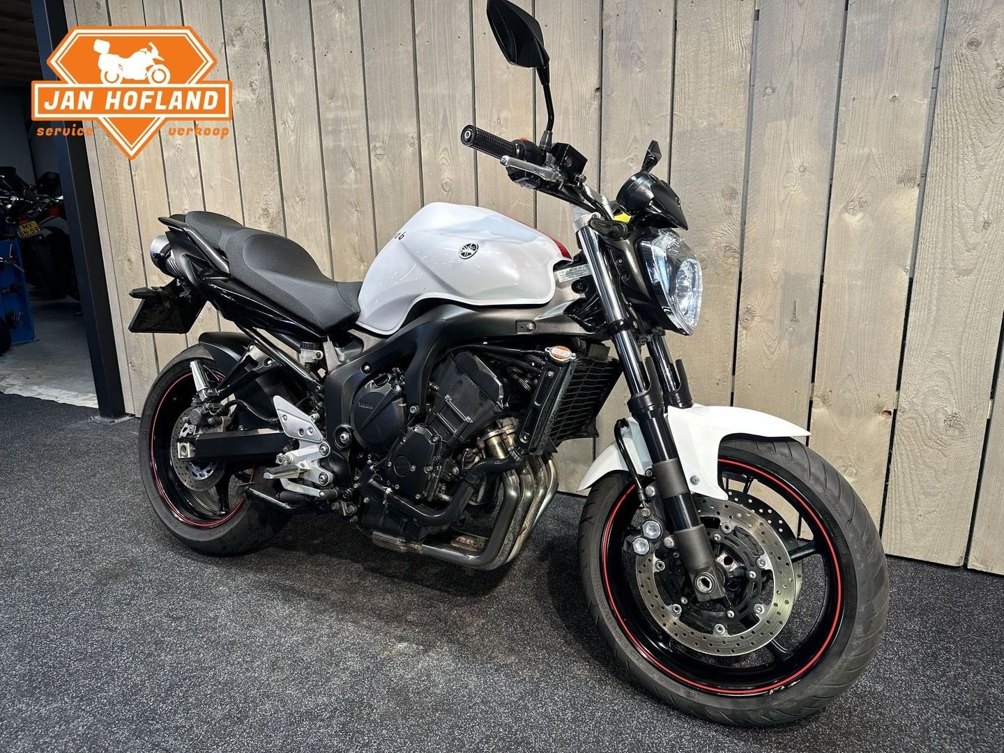YAMAHA FZ 6 N FAZER (bj 2008) 48,432 km, 4 cilinders, Motorrijbewijs A, Bedrijf, Onbekend