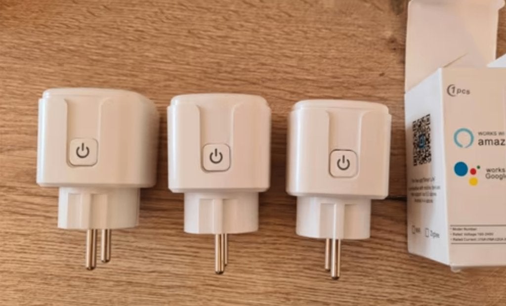 Slimme stekker -smart plug (wifi) met tijdschakelaar en ener, Hobby en Vrije tijd, Ophalen of Verzenden