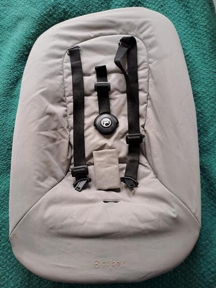 Cybex lemo babywieg verkleiner kinderstoel, Ophalen of Verzenden, Zo goed als nieuw, Meegroeistoel