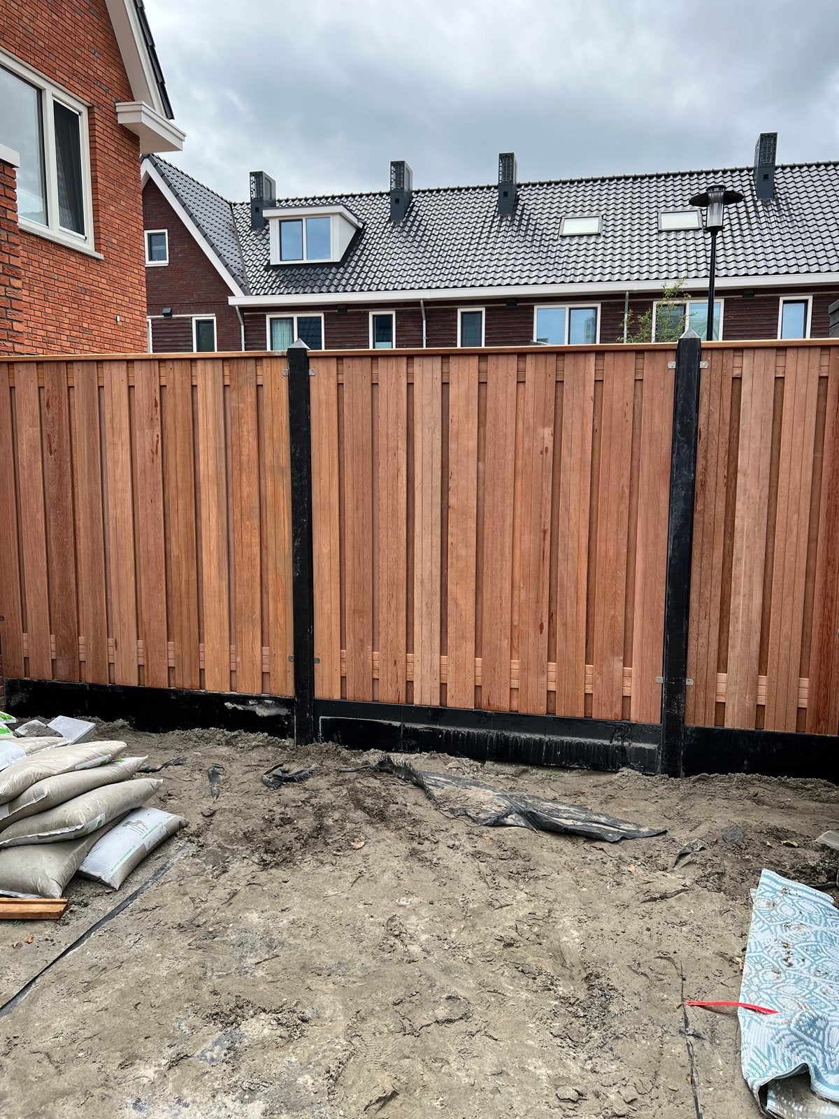 Hardhouten schutting inc. montage, 1 tot 2 meter, 6 meter of meer, Nieuw, Ophalen of Verzenden
