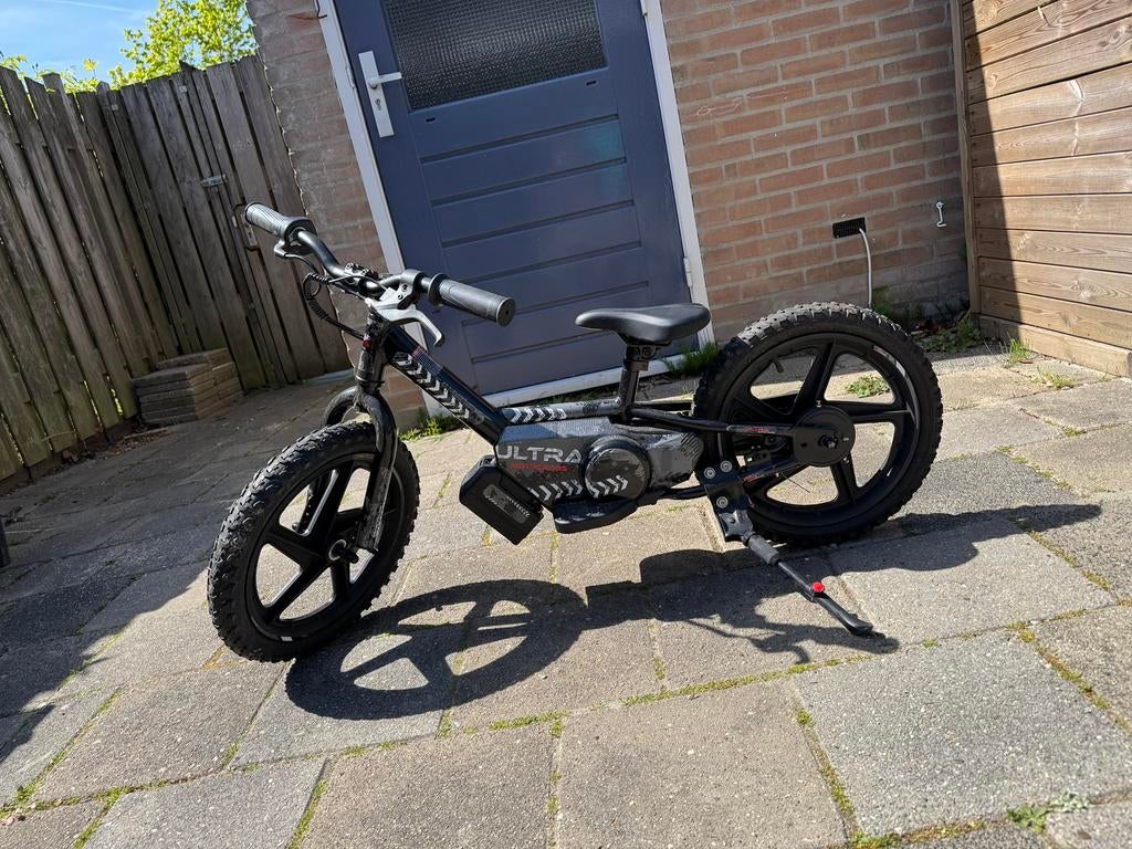 Ultra Power Elektrische Kinder Loopfiets 16”, Kinderen en Baby's, Speelgoed | Buiten | Voertuigen en Loopfietsen, Ophalen, Gebruikt