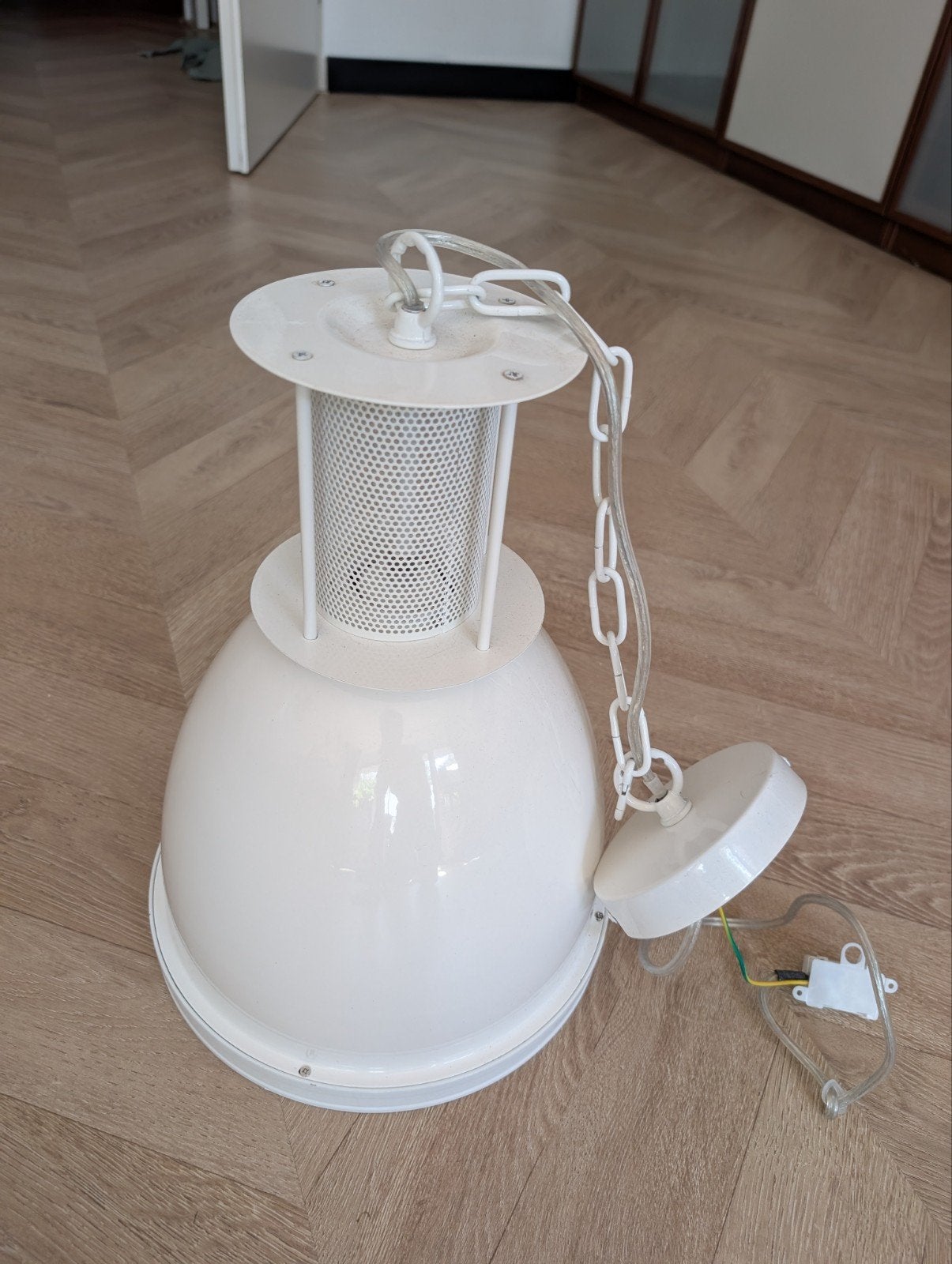 Witte hanglamp 'Charlie' van Karwei - nooit gebruikt, Huis en Inrichting, Lampen | Hanglampen, Ophalen, E27 (groot), Zo goed als nieuw