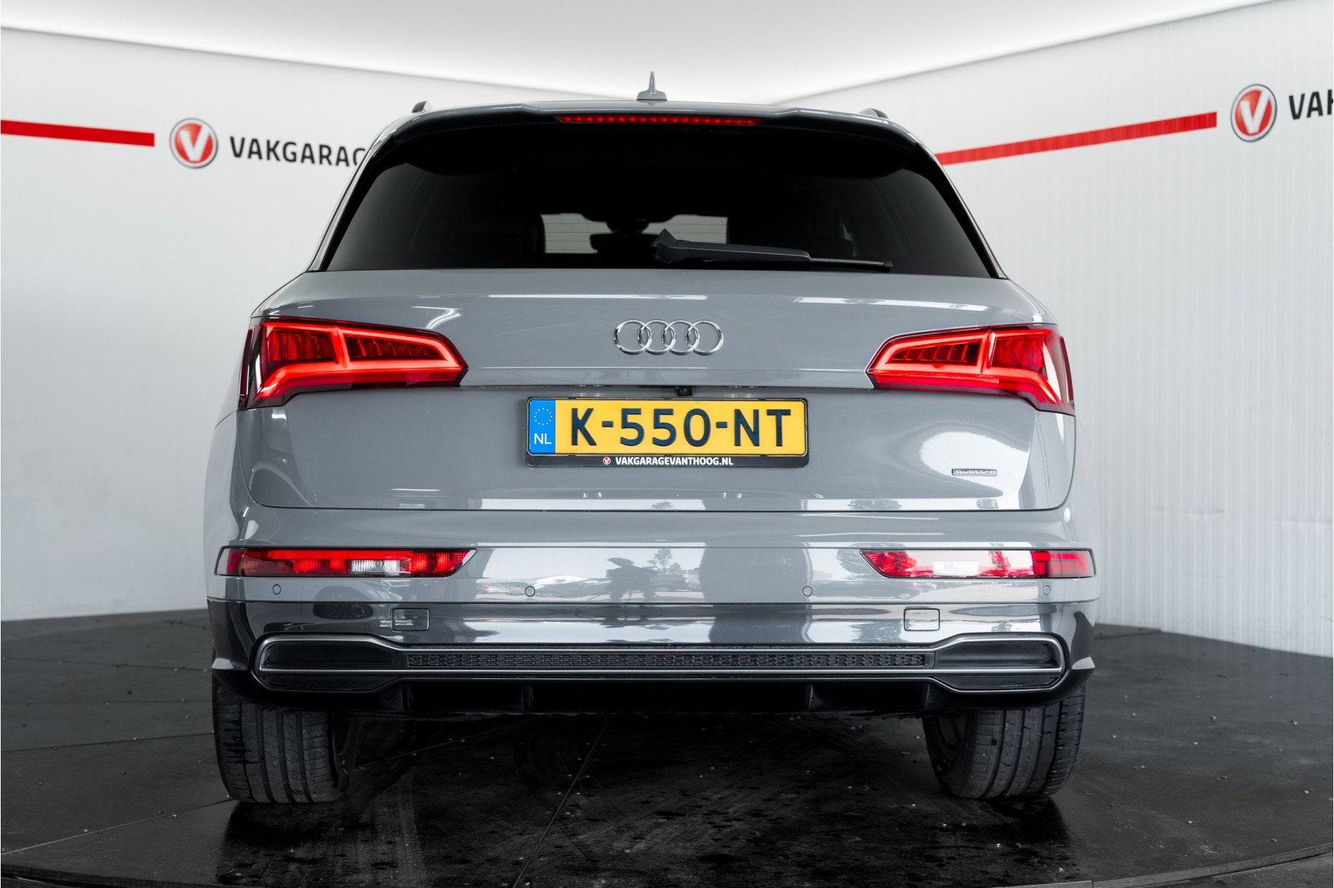 Foto 10 van Audi Q5 2.0 TFSI quattro Launch Edition 252 pk 3x S Line, 20