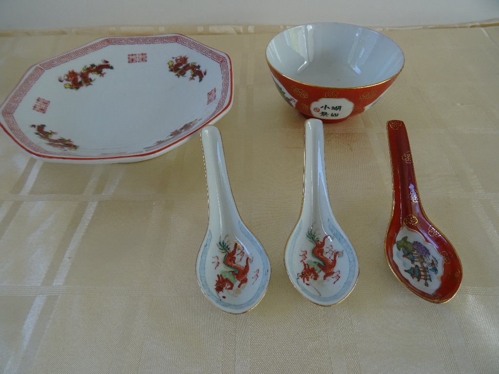 Vintage chinese schaal rood porselein rijstkom lepel lepels, Ophalen of Verzenden, Huis en Inrichting