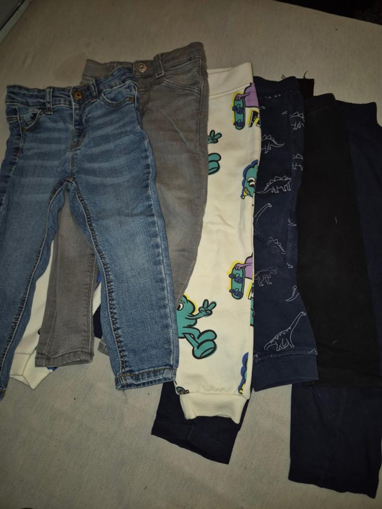 Gratis af te halen, Kinderen en Baby's, Kinderkleding | Maat 104, Ophalen of Verzenden, Jongen of Meisje, Jas