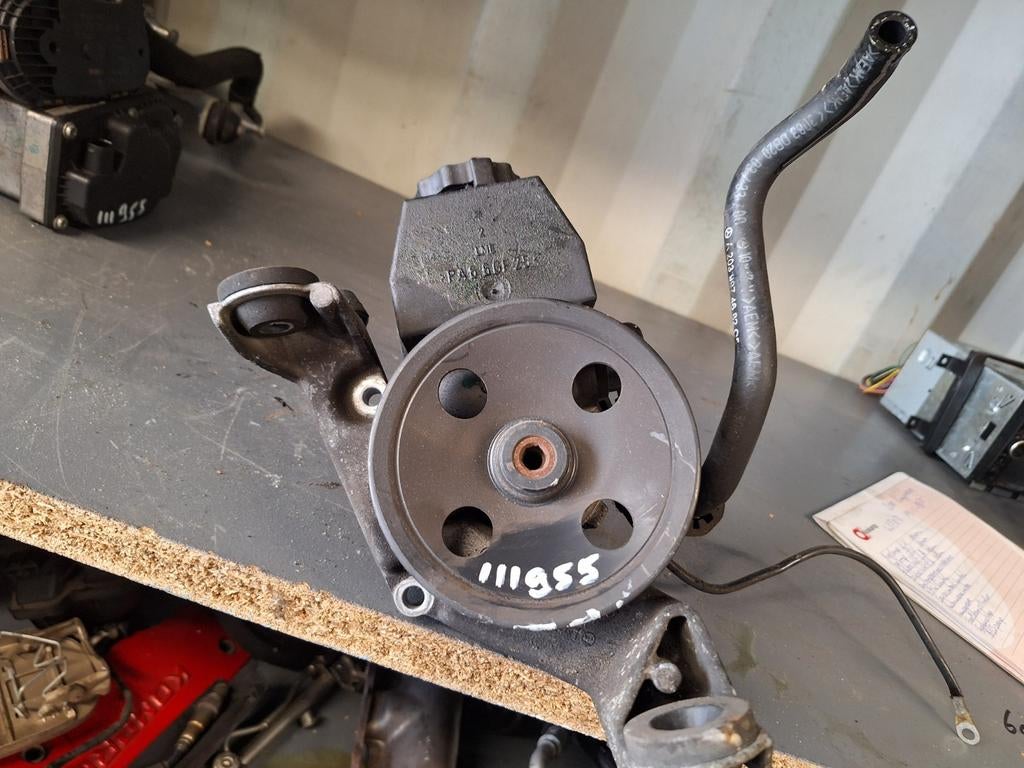 Stuurpomp Mercedes 200 kompressor M111.955, Ophalen, Mercedes-Benz, W203, W203