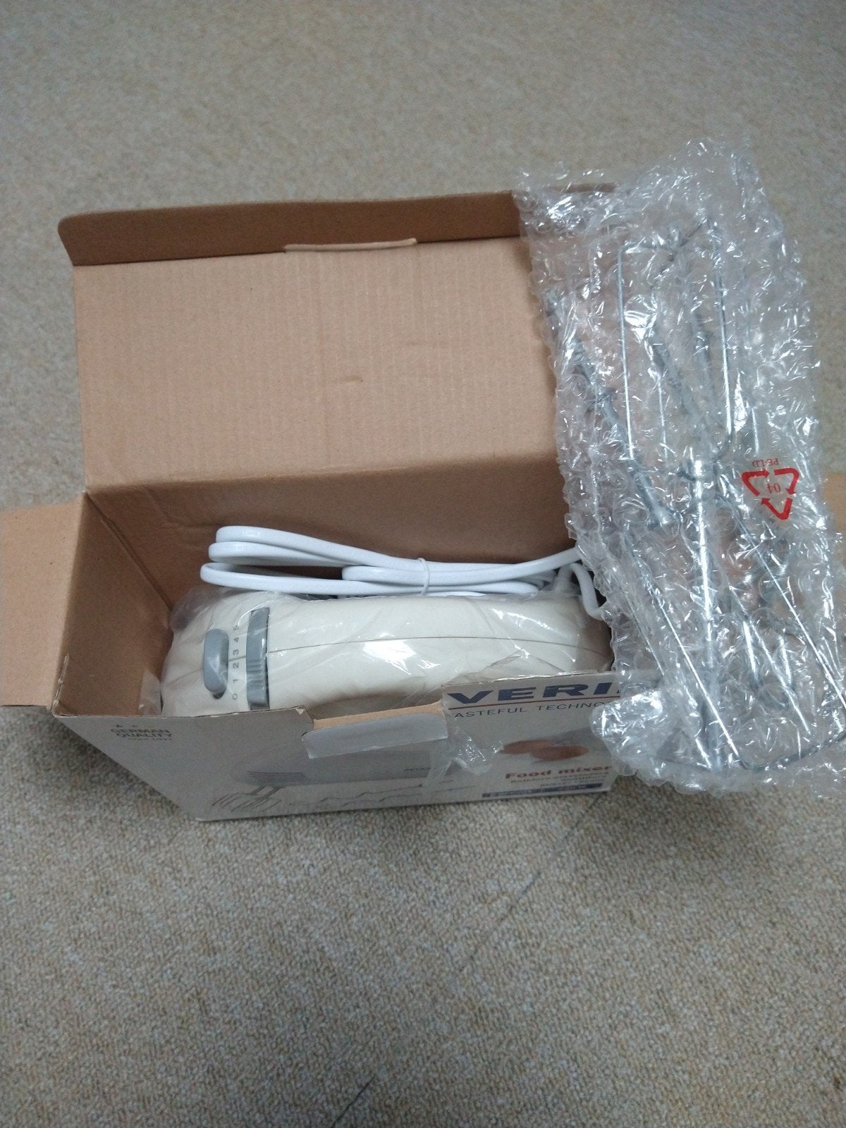 Severin Food Mixer - Handmixer met 5 snelheden, Minder dan 1 liter, Ophalen of Verzenden, Nieuw, 3 snelheden of meer