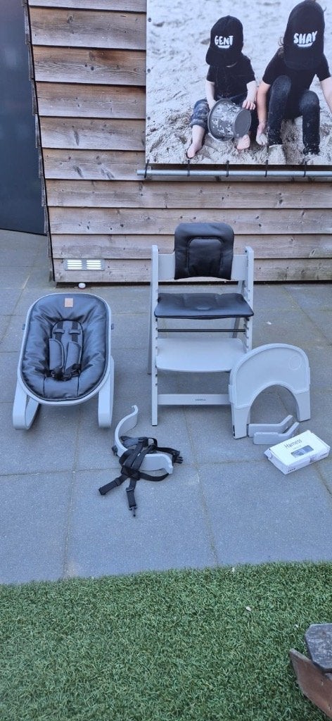Complete Kidsmill kinderstoel set, Ophalen, Zo goed als nieuw, Meegroeistoel, Afneembaar eetblad