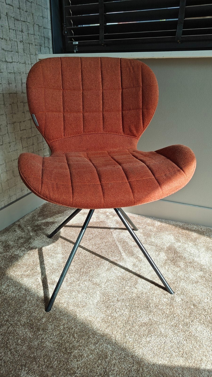 Moderne oranje eetkamerstoel Zuiver - Zo goed als nieuw, Huis en Inrichting, Ophalen, Modern design, Overige kleuren, Zo goed als nieuw