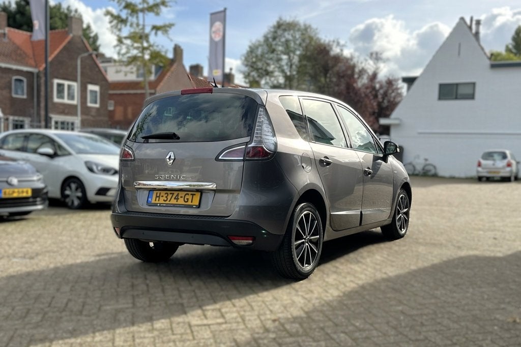 Renault Scénic 1.2 TCe Bose, Auto's, Euro 5, Gebruikt, 1295 kg, Met garantie (alle)