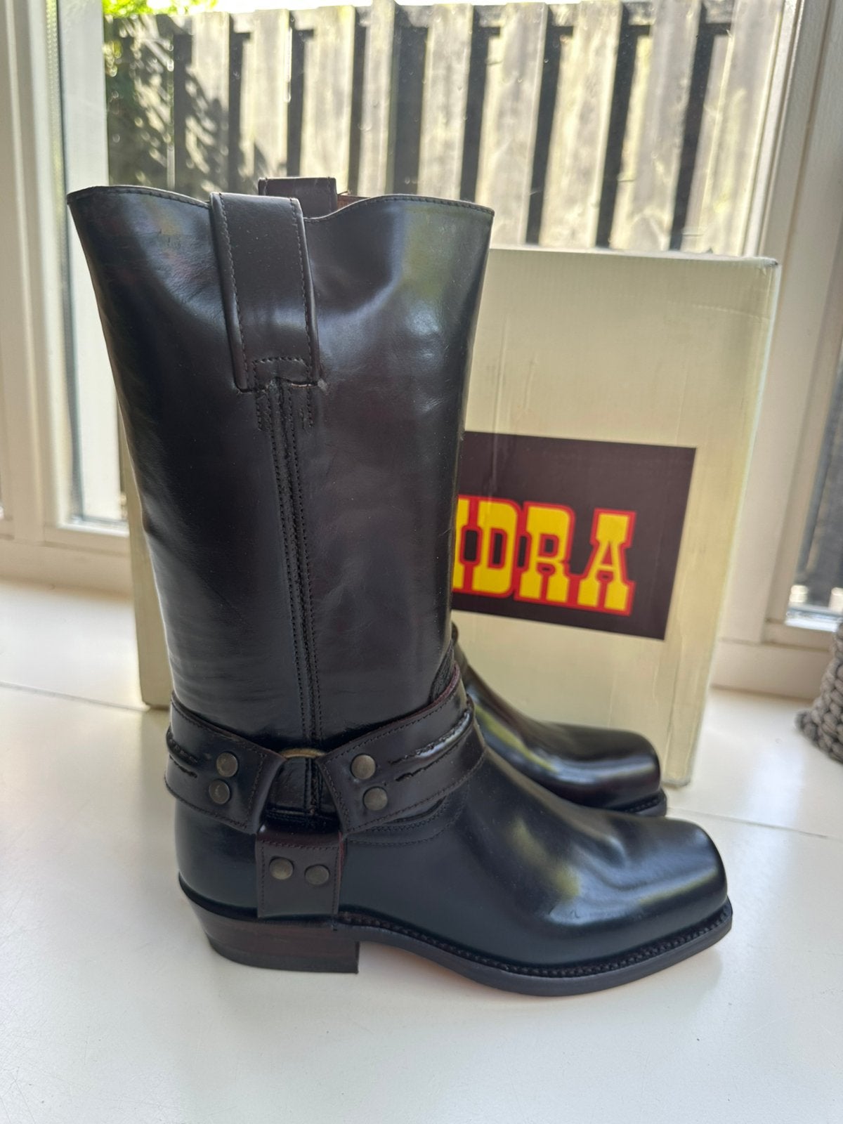 Nieuwe biker boots van Sendra maat 38, Kleding | Dames, Schoenen, Ophalen of Verzenden