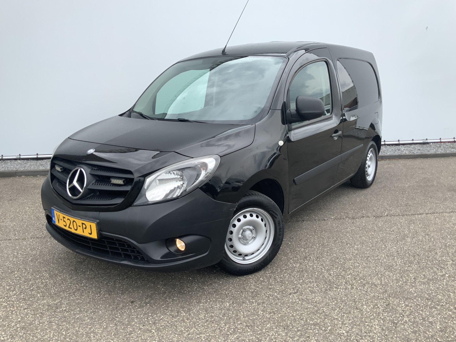 Mercedes-Benz Citan 108 CDI BlueEFFICIENCY Airco Trekhaak 10, Auto's, Bestelauto's, Voorwielaandrijving, 1328 kg, Stof, Gebruikt