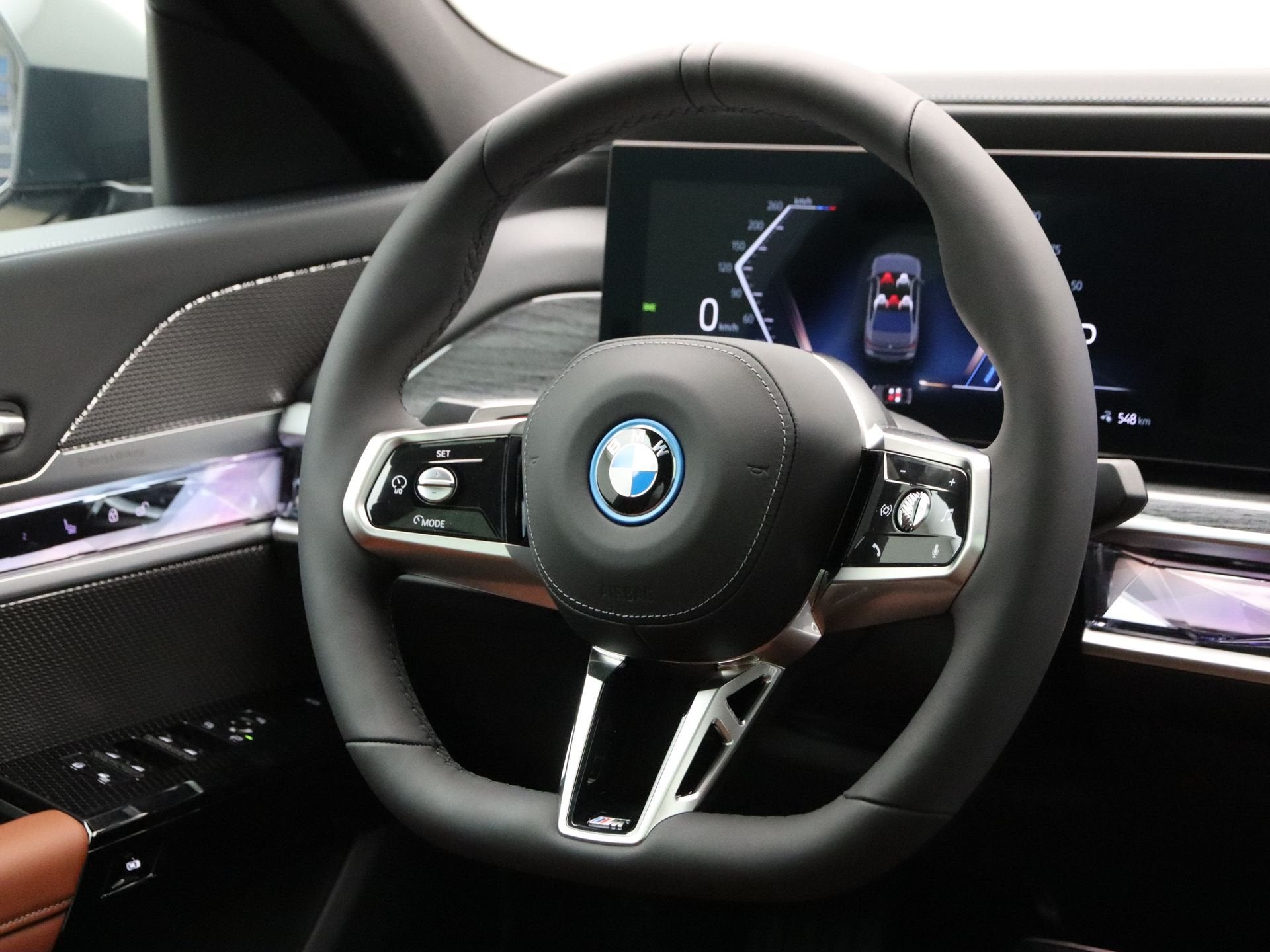 BMW i7 xDrive60 Privilege Edition 106 kWh Accu conditie 100%, Auto's, Gebruikt, Vierwielaandrijving, Sedan, Zilver of Grijs