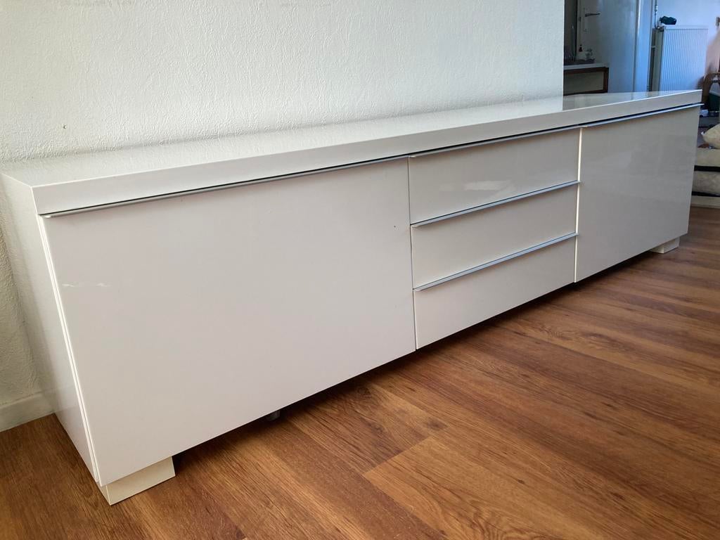 Ikea Besta Burs hoogglans wit tv meubel tv kast 180 x 49cm, Ophalen, Gebruikt, 150 tot 200 cm, Modern