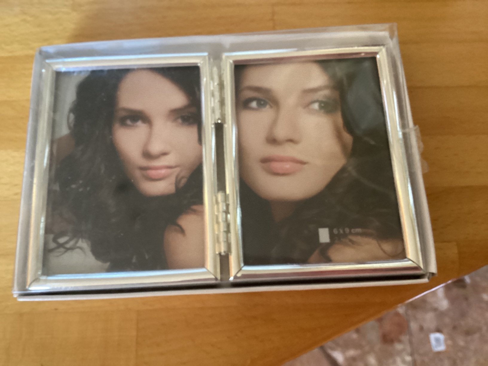 Verzilverde fotolijst dubbel // foto 8x6 cm, Ophalen of Verzenden, Zo goed als nieuw, Fotolijst