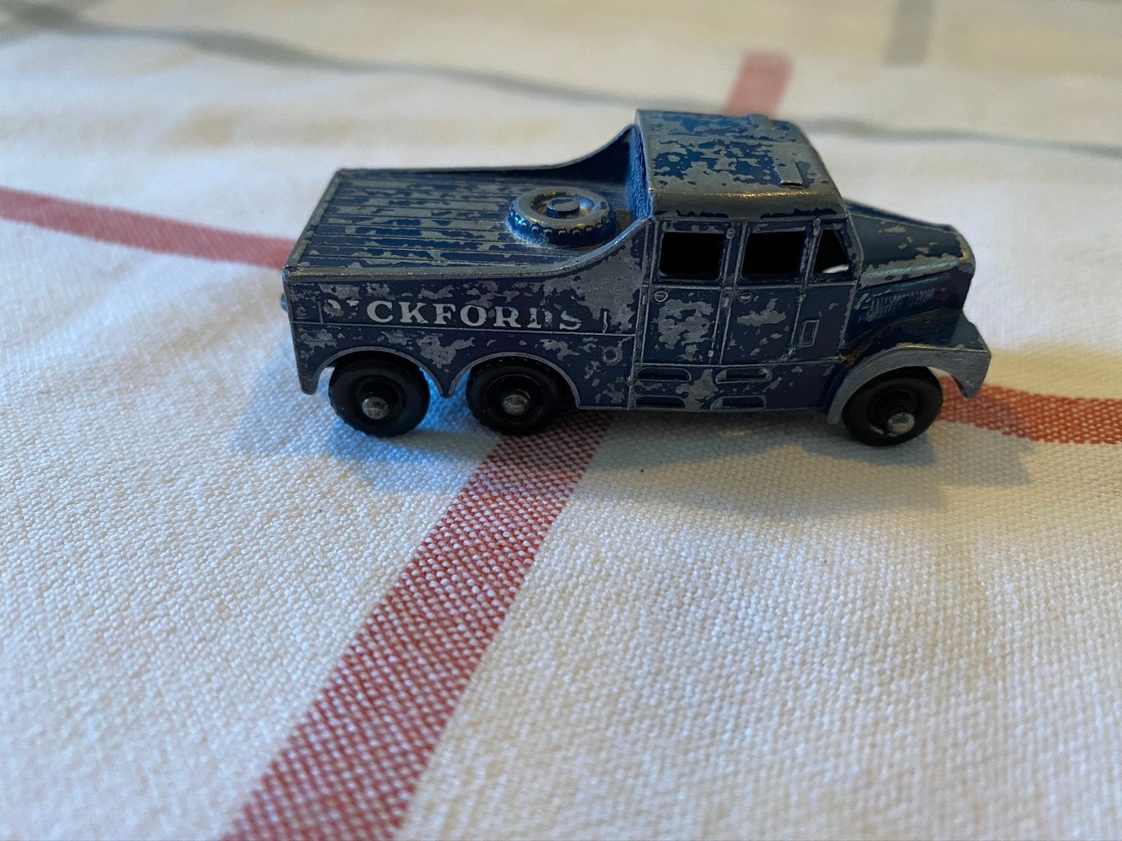 Diverse dinkytoys Corgi, Scammel en Lesney, Ophalen of Verzenden, Gebruikt