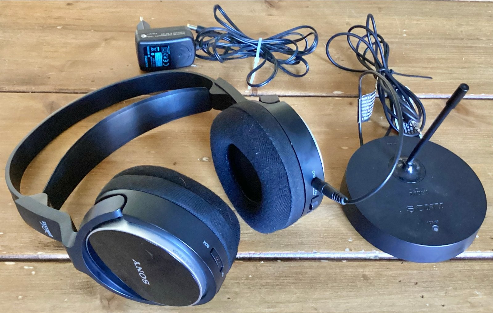 SONY MDR-RF810R DRAADLOZE KOPTELEFOON, Gebruikt, Ophalen of Verzenden, Zwart, Draadloos