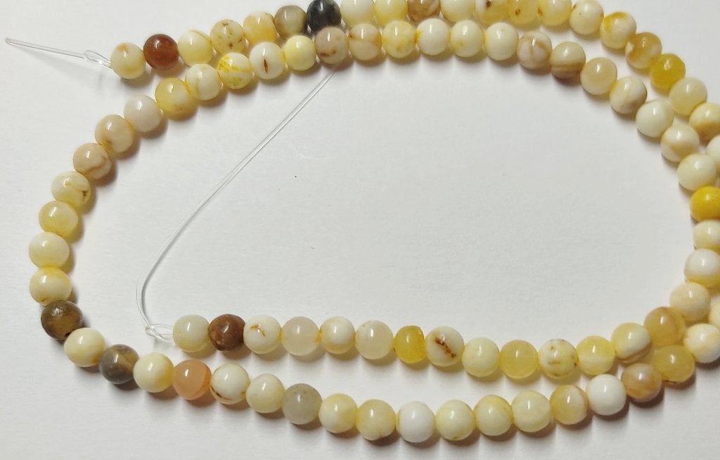 DMbeads: 4mm, natuurlijke Yellow Jade, ...per streng...., Ophalen of Verzenden, Nieuw, Kraal