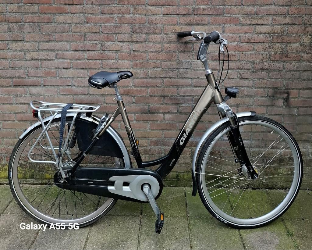 Giant damesfiets, Fietsen en Brommers, Fietsen | Dames | Damesfietsen, 53 tot 56 cm, Versnellingen, Zo goed als nieuw, Giant