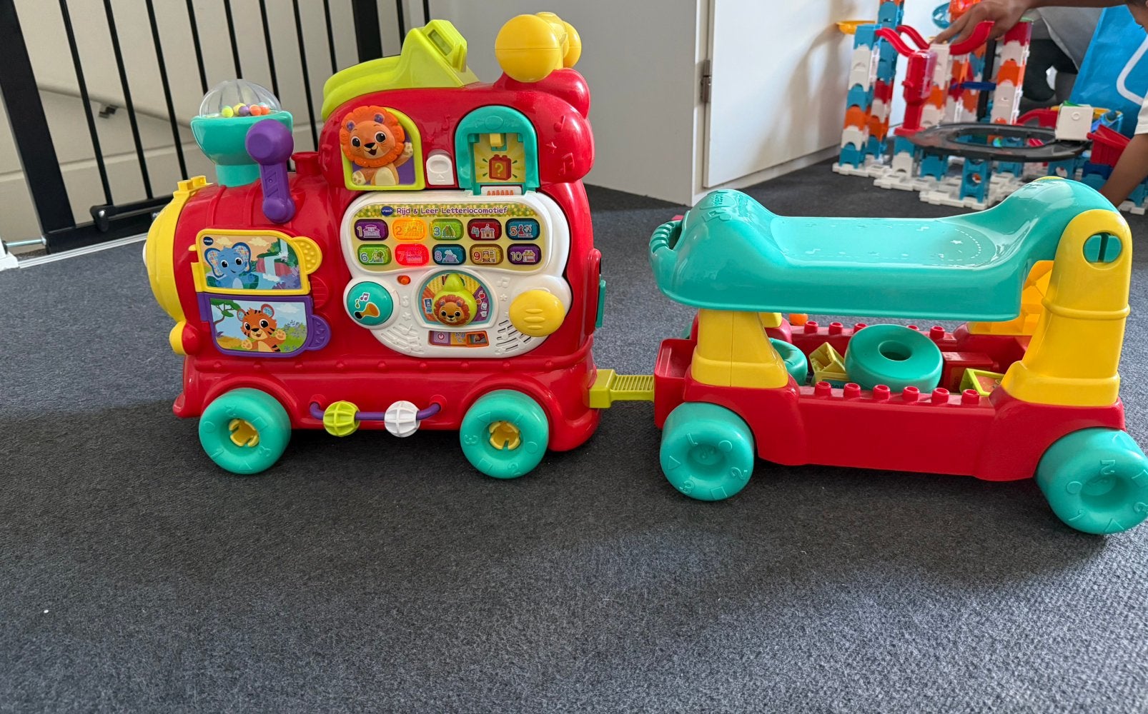 Vtech speeltrein, Ophalen, Zo goed als nieuw