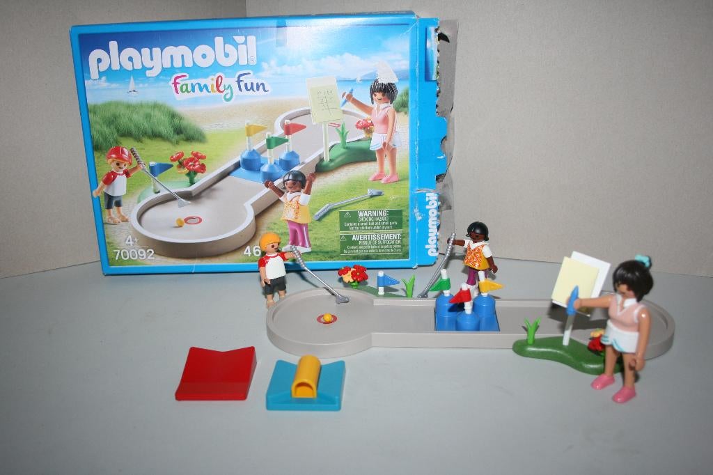 Playmobil 70092 Family Fun - midget golf - complete set, Ophalen of Verzenden, Zo goed als nieuw, Complete set