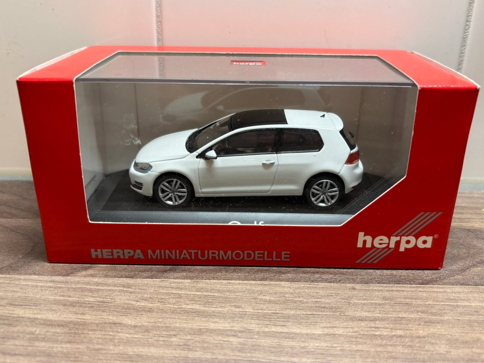 Volkswagen Golf VII 3 Deurs White Herpa 1:43, Ophalen of Verzenden, Nieuw, Auto, Overige merken