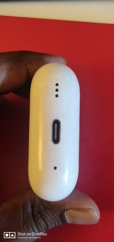 Apple earpods holder, Ophalen of Verzenden, Gebruikt, Wit