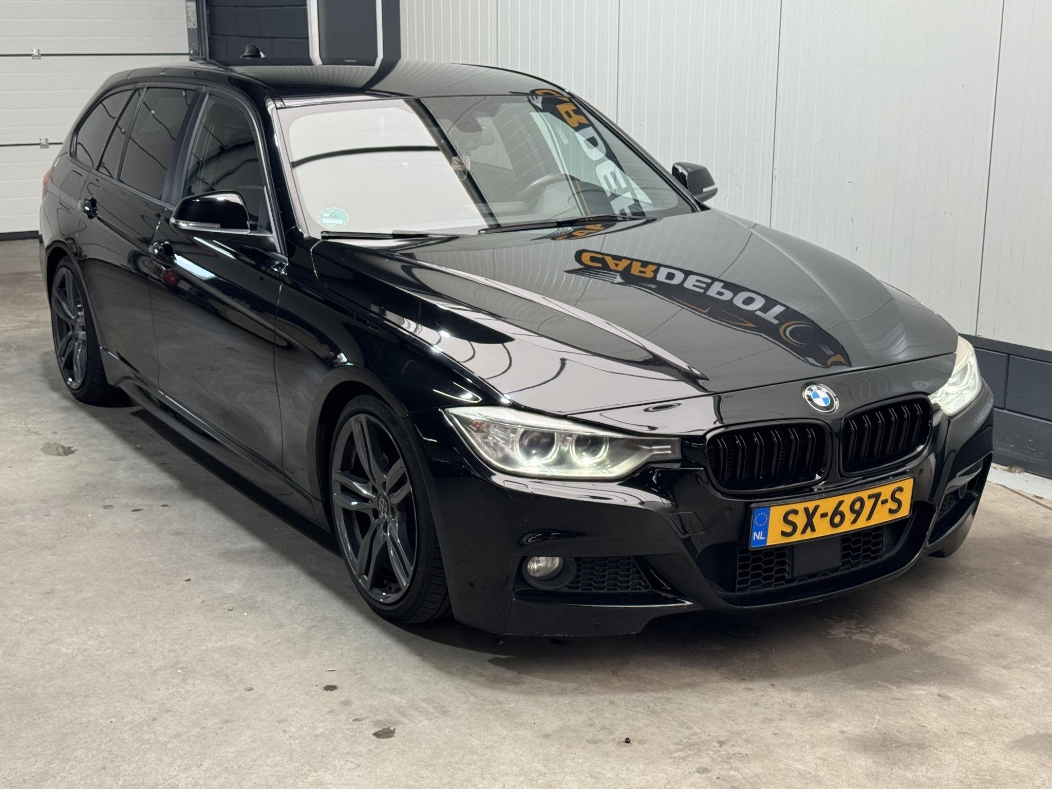 BMW 3-serie Touring 320d EfficientDynamics Edition High Exec, Auto's, Automaat, Achterwielaandrijving, Leder, Diesel