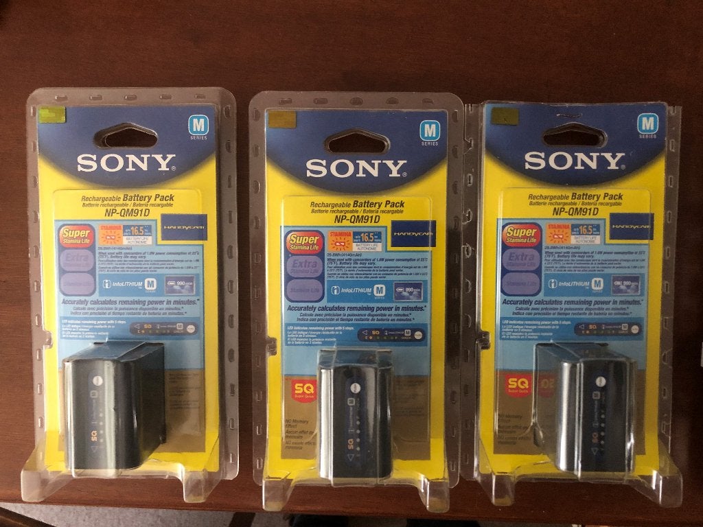 Sony oplaadbare accu's - nieuw, Ophalen of Verzenden, Nieuw, Oplaadbaar