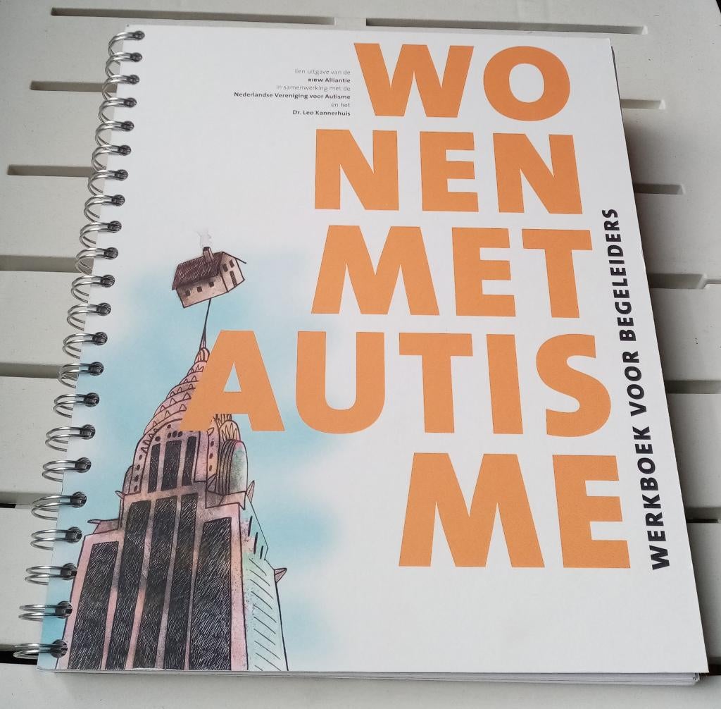 WONEN MET AUTISME. Werkboek voor begeleiders, Gelezen, Ophalen of Verzenden, Ontwikkelingspsychologie, Jolanda Keesom en Rachel Nieuwenhuis