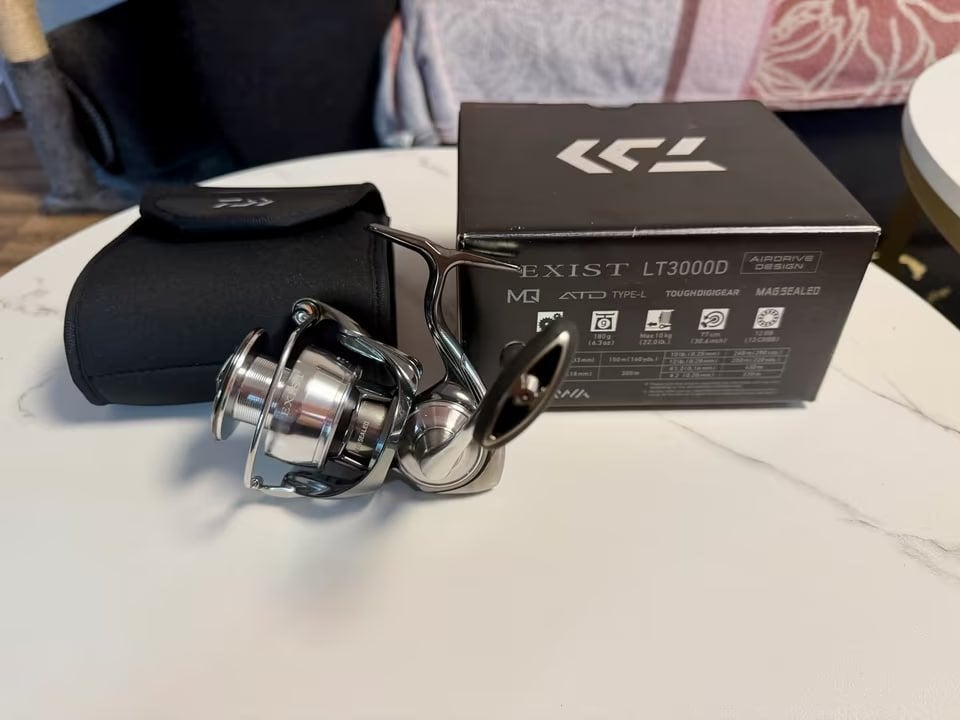 Daiwa Exist 22 LT 3000 D, Watersport en Boten, Ophalen of Verzenden, Zo goed als nieuw, Molen