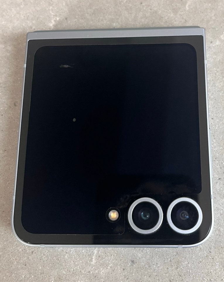 Foto 4 van Fantastische Samsung Galaxy Flip 6