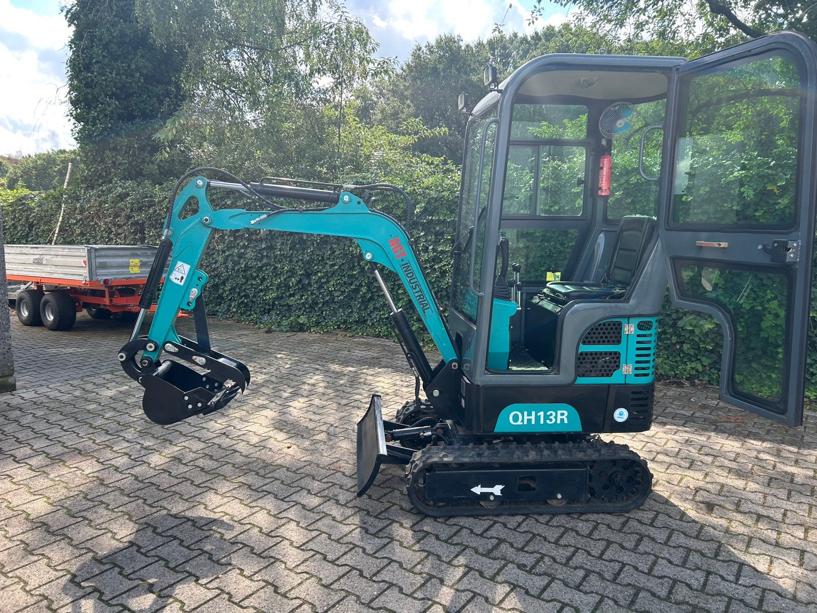 AGT QH13R minigraafmachine, Tuin en Terras, Kloofmachines, Ophalen, Benzine