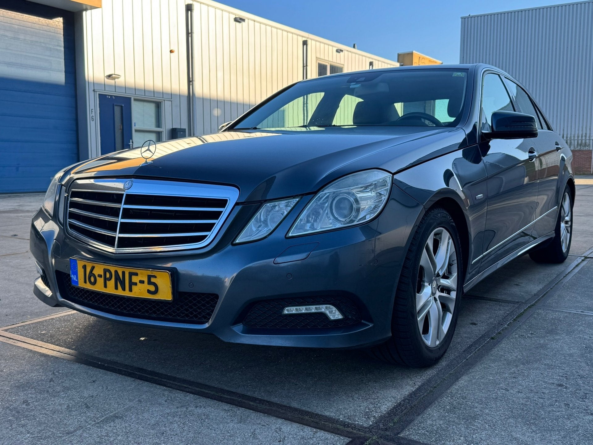 Mercedes-Benz E-klasse 350 CDI, Auto's, Automaat, Euro 5, Achterwielaandrijving, Gebruikt