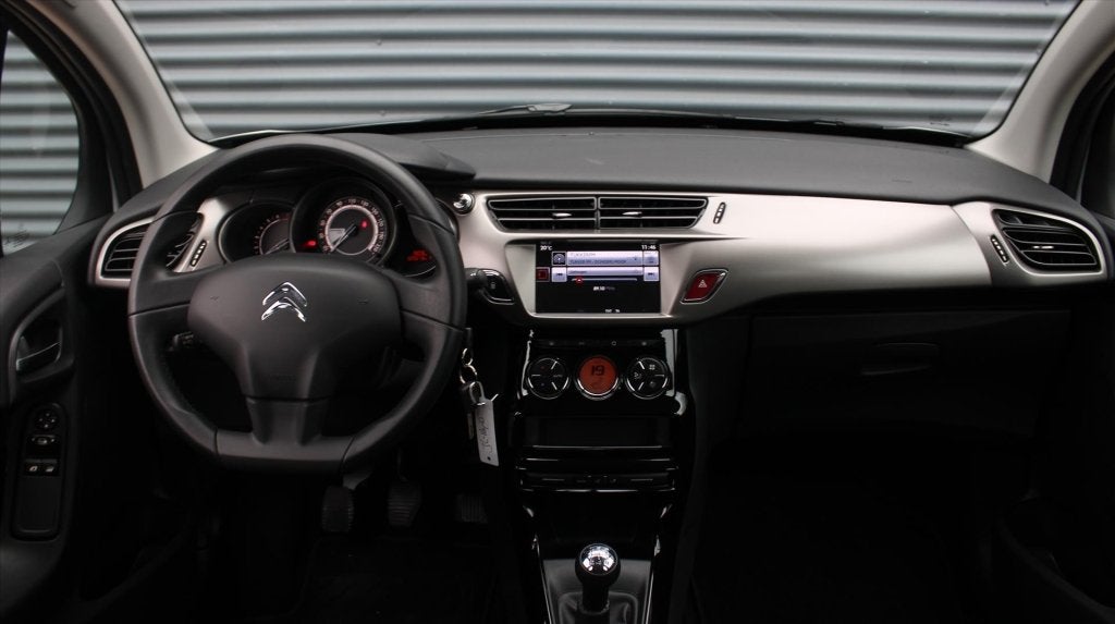 Citroen C3 1.2 PureTech 82pk Feel Edition I Navi I Airco I C, Voorwielaandrijving, Stof, Gebruikt, 1199 cc