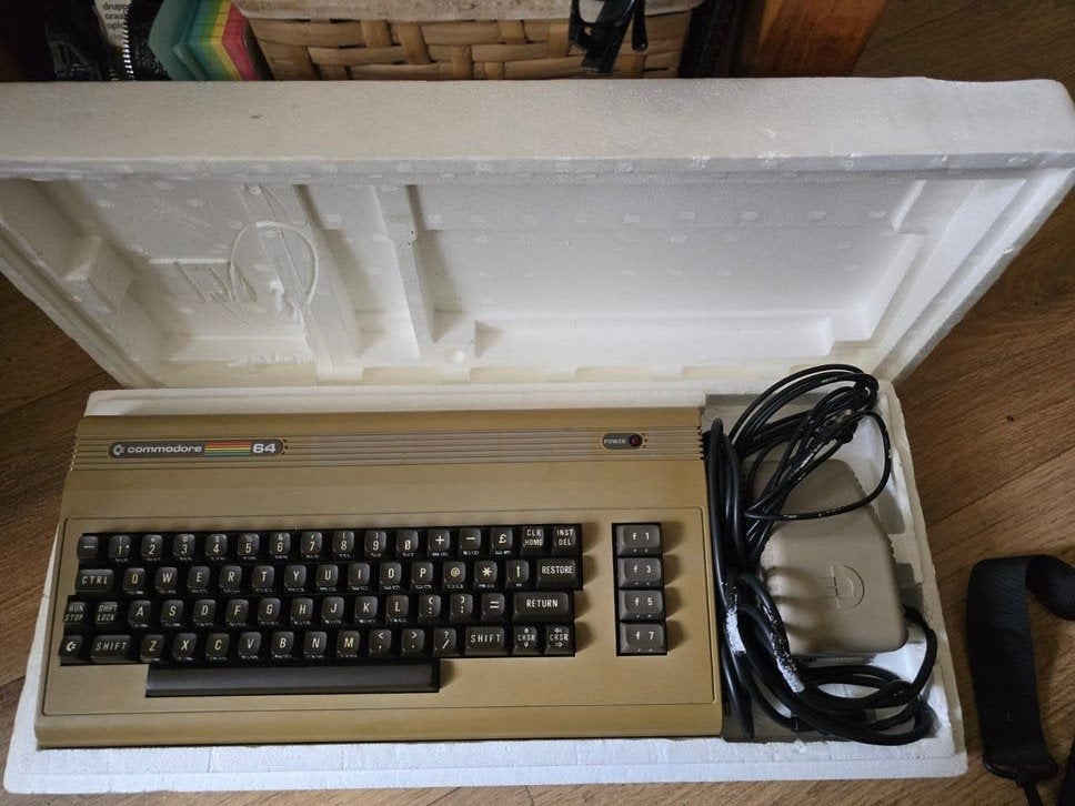 commodore 64 microcomputer compleet, Computers en Software, Vintage Computers, Ophalen