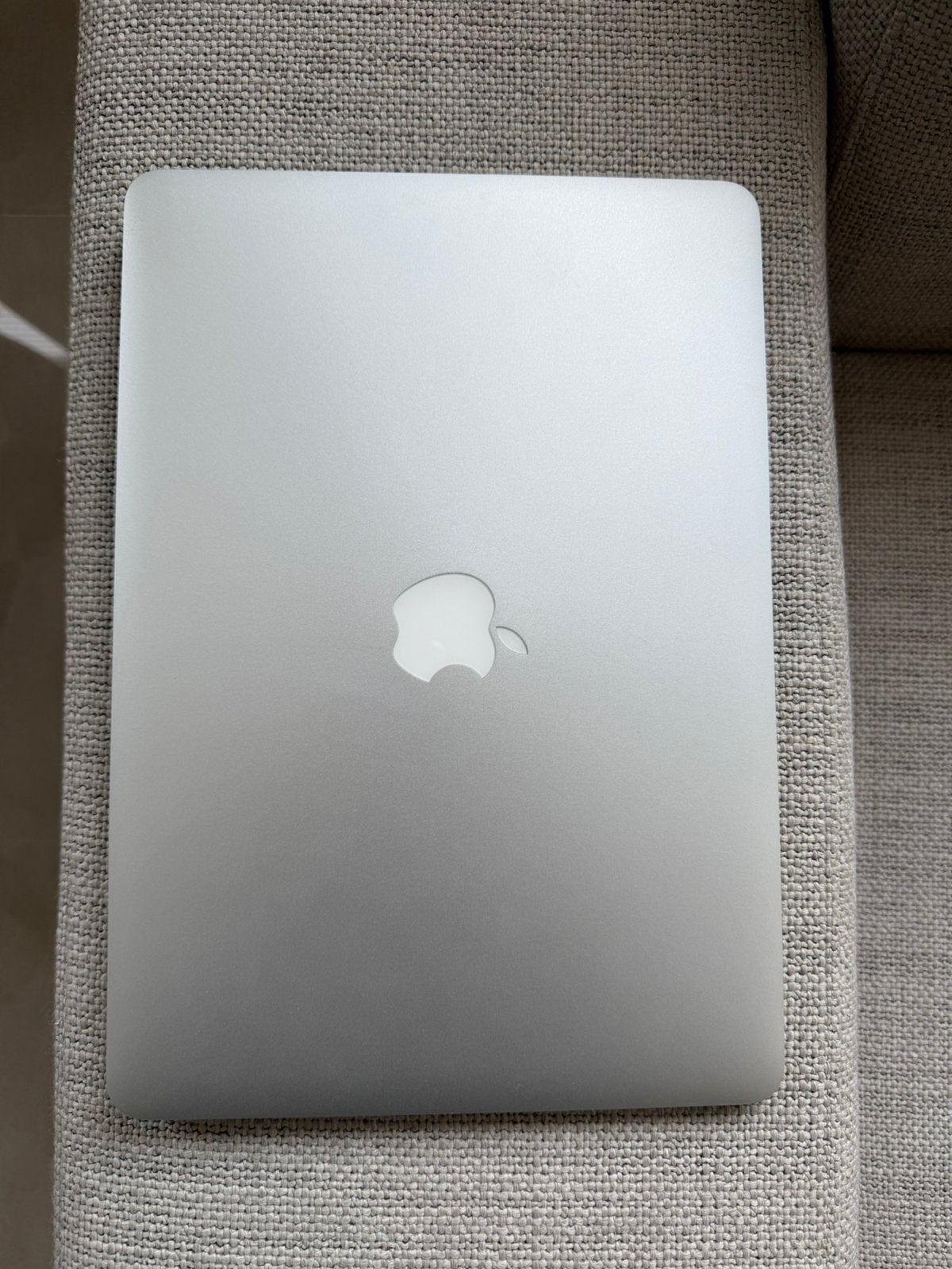 Apple MacBook Air, Ophalen, 13 inch, Minder dan 2 Ghz, Zo goed als nieuw