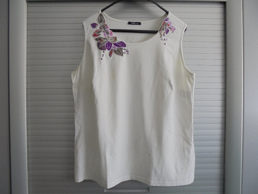 Frankwalder top maat 48 wit, Kleding | Dames, Tops, Wit, Maat 46/48 (XL) of groter, Ophalen of Verzenden, Zonder mouw
