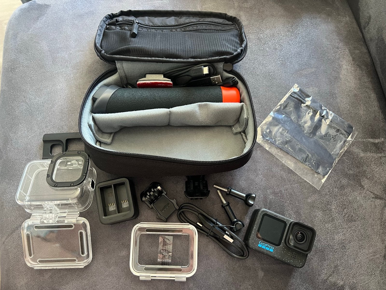 GoPro Hero 12 Black met (duik)accessoires en case, Audio, Tv en Foto, Actiecamera's, Ophalen of Verzenden, Zo goed als nieuw, GoPro