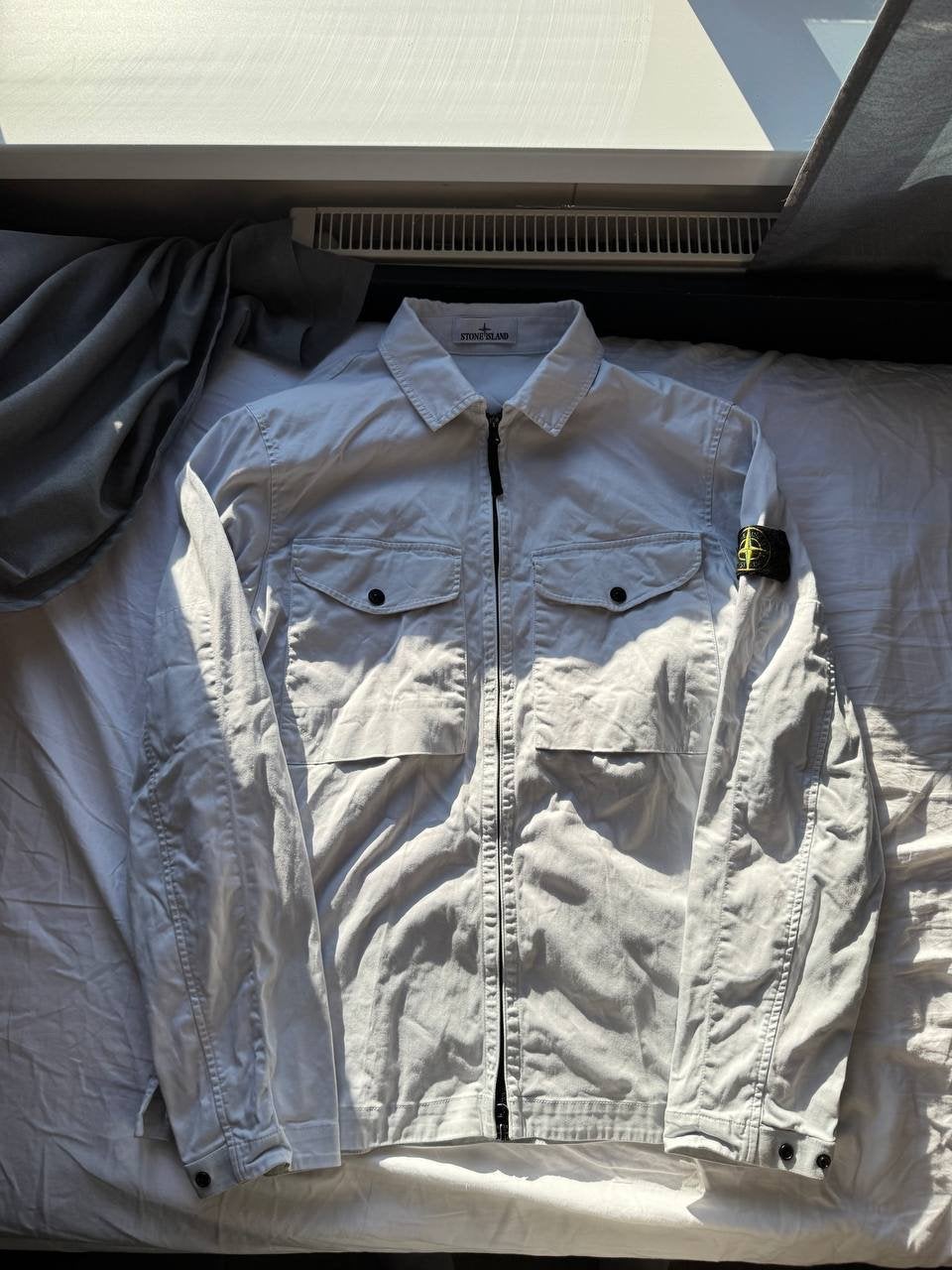 Stone Island Stretch Katoen Satijn Overshirt L, Ophalen of Verzenden, Zo goed als nieuw, Maat 52/54 (L), Wit