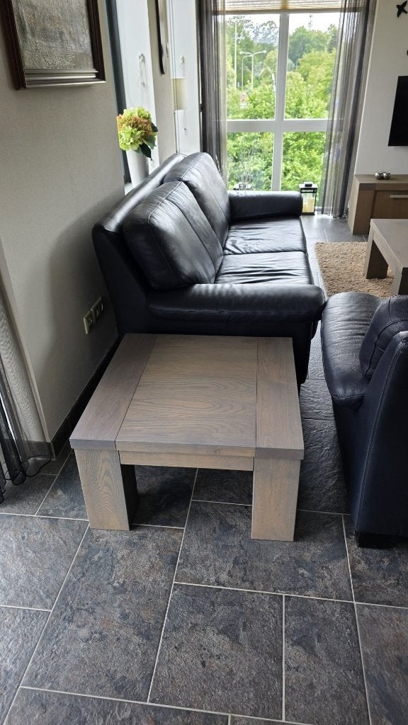 eikenhouten bijzettafel, Minder dan 55 cm, Vierkant, Zo goed als nieuw, Hout