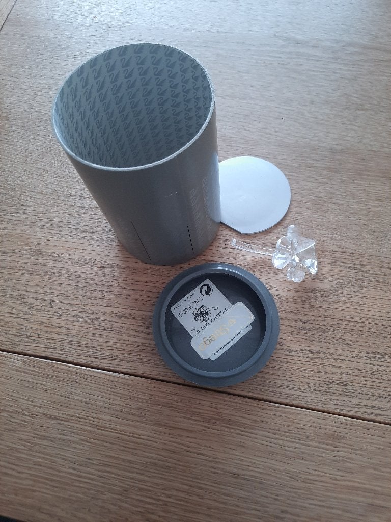 Swarovski. Bloem, Verzamelen, Swarovski, Ophalen of Verzenden, Zo goed als nieuw, Figuurtje
