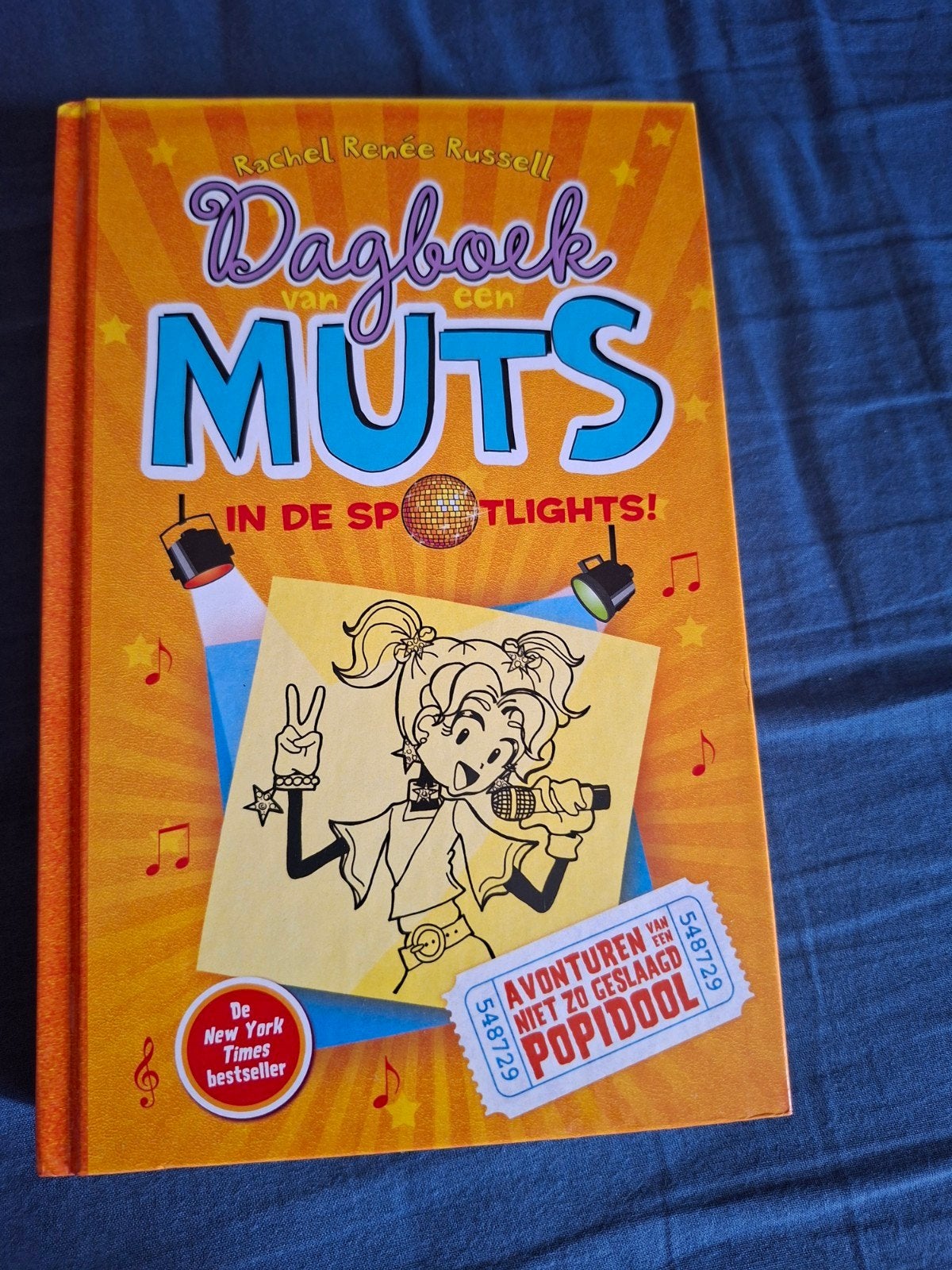 Dagboek van een Muts: In de Spotlights! (huisdier/rookvrij), Rachel Renée Russell, Fictie algemeen, Ophalen of Verzenden, Zo goed als nieuw