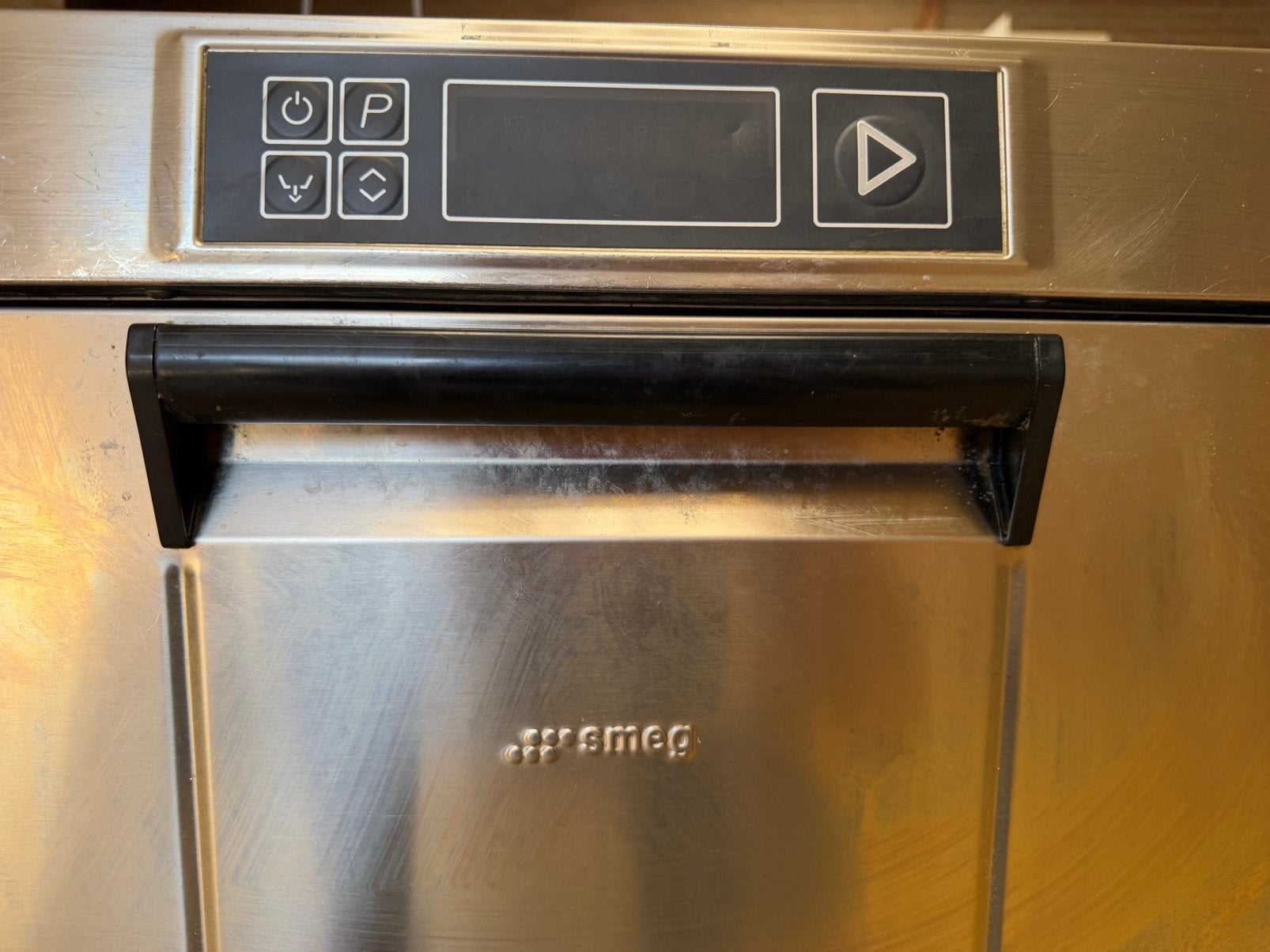 SMEG Horeca Vaatwasser, Ophalen, 60 cm of meer, Zo goed als nieuw, Vrijstaand