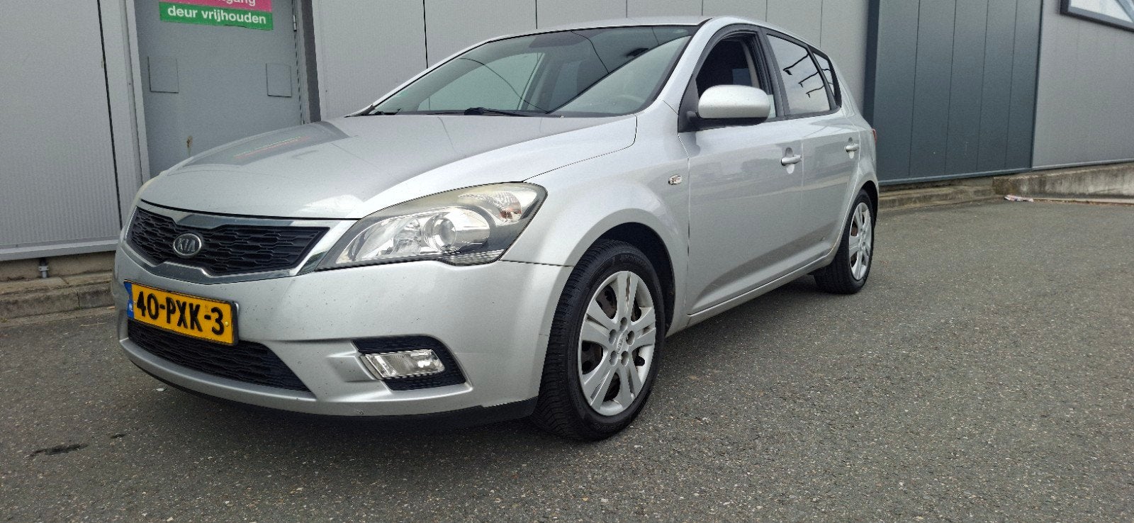 Kia (Pro) Cee d 1.4 Cvvt X-Excutive 2011, Stof, Zwart, 4 cilinders, 1396 cc