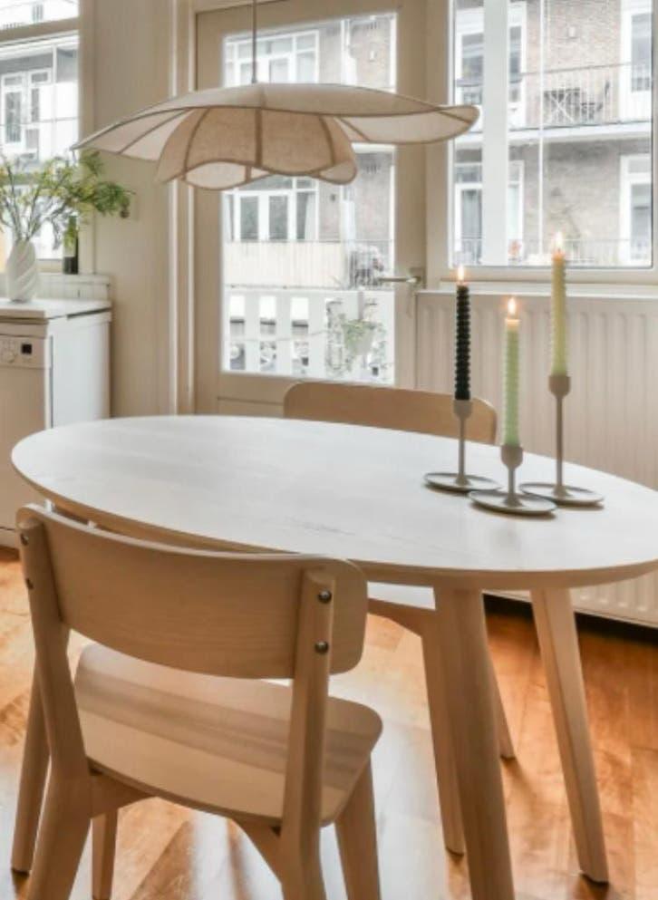 IKEA Lisabo tafel (rond, 105 cm) met 2 stoelen (NIEUW), Ophalen of Verzenden, Zo goed als nieuw, Hout